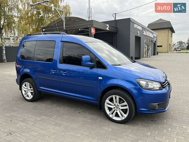 Минивэн Volkswagen Caddy 2014 в Миргороде