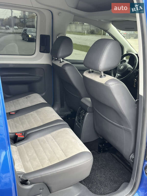 Минивэн Volkswagen Caddy 2014 в Миргороде