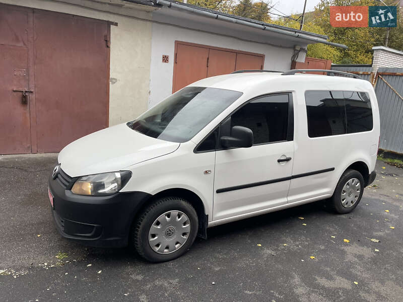 Мінівен Volkswagen Caddy 2015 в Тернополі фото 3 Мінівен Volkswagen Caddy 2015 в Тернополі
