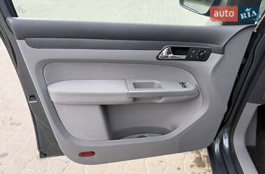 Минивэн Volkswagen Caddy 2009 в 