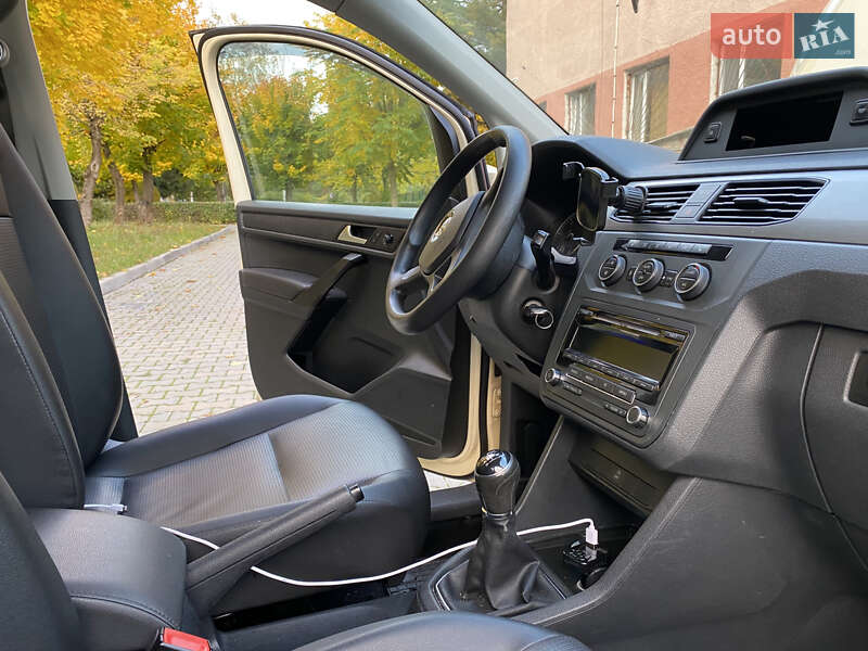 Минивэн Volkswagen Caddy 2017 в Ивано-Франковске