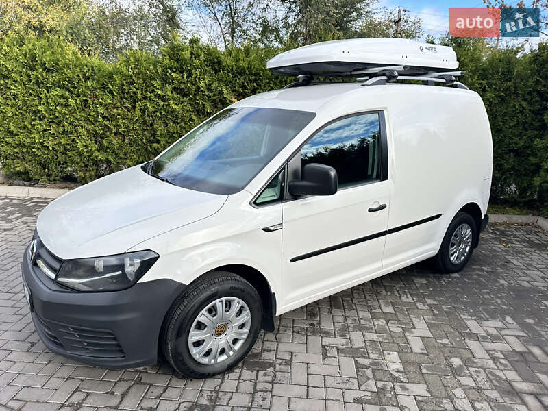 Грузовой фургон Volkswagen Caddy 2016 в Кривом Роге