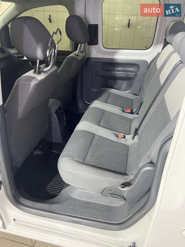 Мінівен Volkswagen Caddy 2011 в Умані фото 14 Мінівен Volkswagen Caddy 2011 в Умані