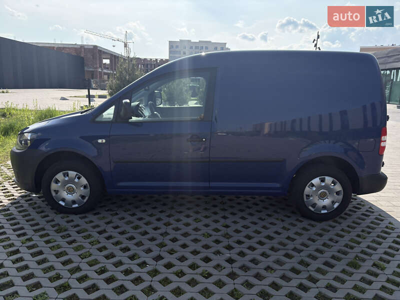 Грузовой фургон Volkswagen Caddy 2012 в Хмельницком