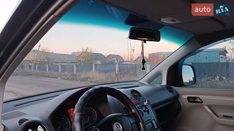 Минивэн Volkswagen Caddy 2006 в Сарнах фото 73 Минивэн Volkswagen Caddy 2006 в Сарнах