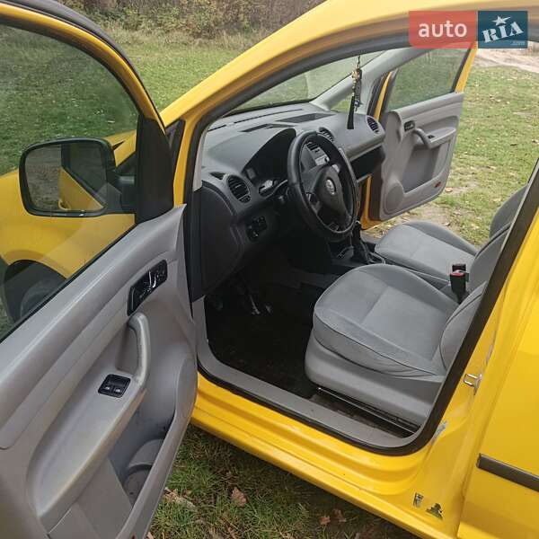 Минивэн Volkswagen Caddy 2006 в Киеве фото 23 Минивэн Volkswagen Caddy 2006 в Киеве