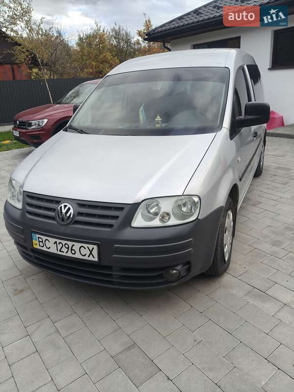 Минивэн Volkswagen Caddy 2006 в Комарному фото 16 Минивэн Volkswagen Caddy 2006 в Комарному