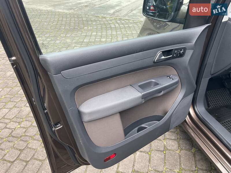 Минивэн Volkswagen Caddy 2012 в Черновцах фото 10 Минивэн Volkswagen Caddy 2012 в Черновцах