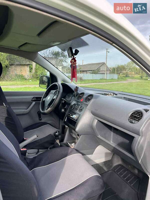 Мінівен Volkswagen Caddy 2006 в Самборі фото 9 Мінівен Volkswagen Caddy 2006 в Самборі