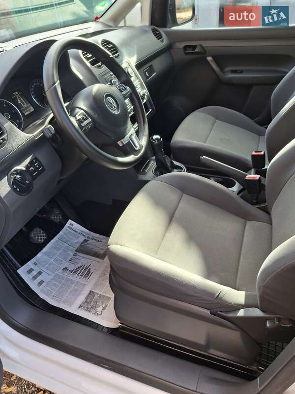 Минивэн Volkswagen Caddy 2014 в Тернополе фото 9 Минивэн Volkswagen Caddy 2014 в Тернополе