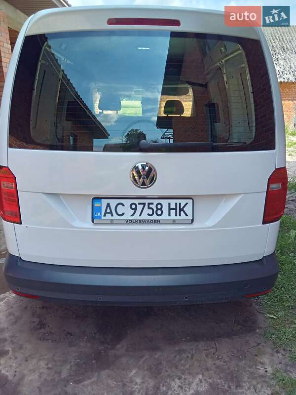 Грузовой фургон Volkswagen Caddy 2017 в Луцке