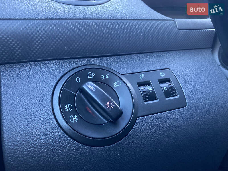 Мінівен Volkswagen Caddy 2008 в Миколаєві