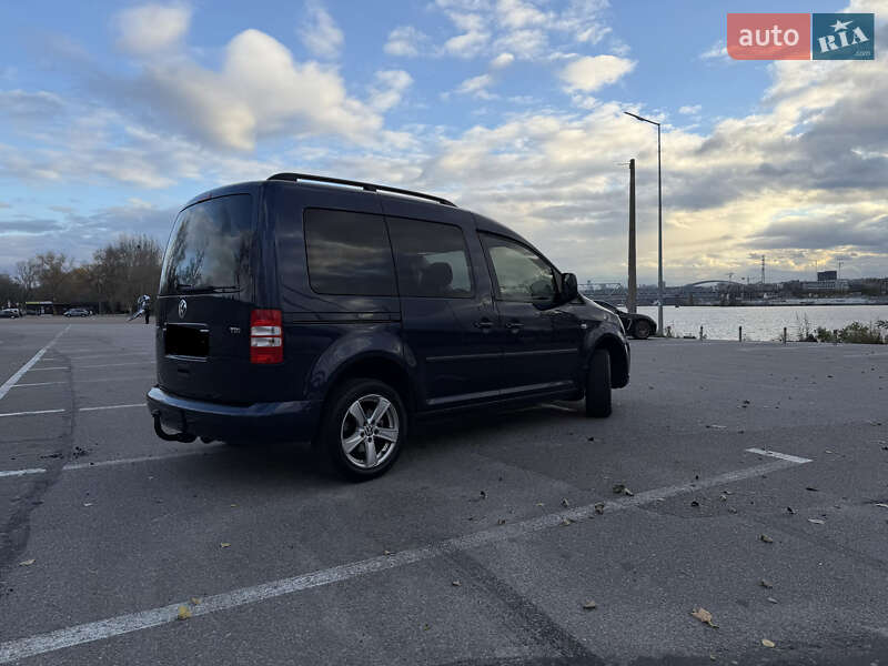 Минивэн Volkswagen Caddy 2014 в Киеве фото 3 Минивэн Volkswagen Caddy 2014 в Киеве