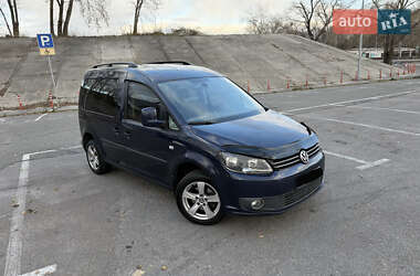 Минивэн Volkswagen Caddy 2014 в Киеве