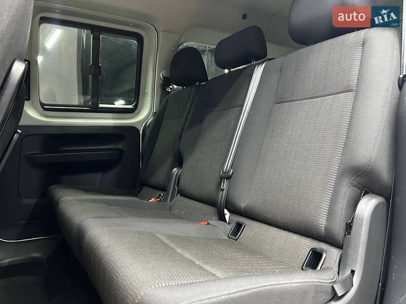 Мінівен Volkswagen Caddy 2018 в Чернівцях фото 19 Мінівен Volkswagen Caddy 2018 в Чернівцях