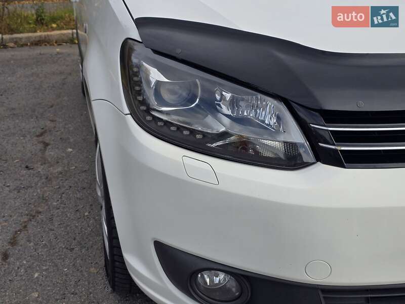 Минивэн Volkswagen Caddy 2014 в Хмельницком