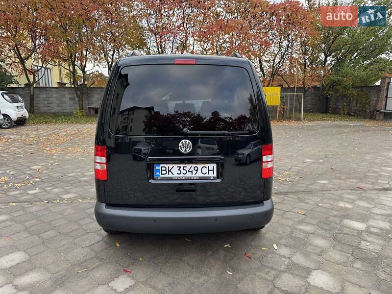Мінівен Volkswagen Caddy 2014 в Рівному