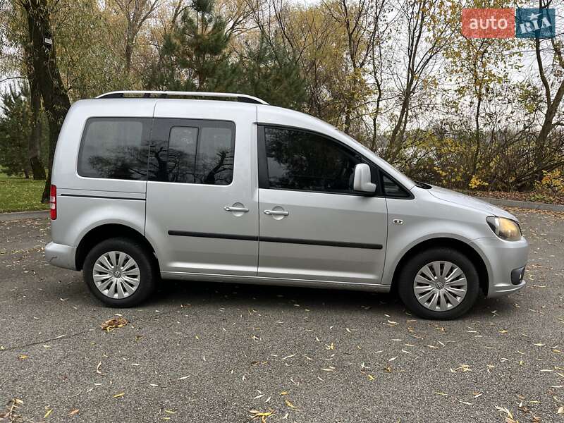 Минивэн Volkswagen Caddy 2011 в Обухове фото 3 Минивэн Volkswagen Caddy 2011 в Обухове