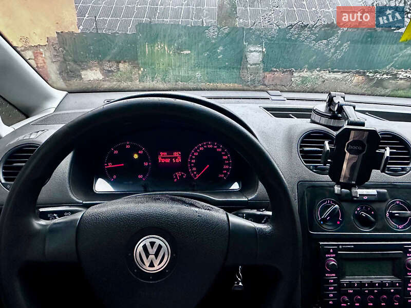 Минивэн Volkswagen Caddy 2008 в Тячеве фото 7 Минивэн Volkswagen Caddy 2008 в Тячеве
