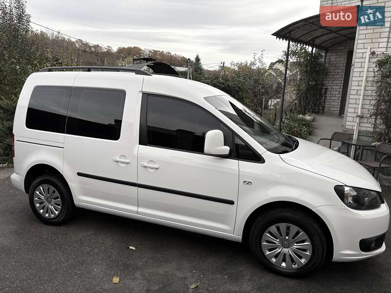 Минивэн Volkswagen Caddy 2015 в Киеве фото 5 Минивэн Volkswagen Caddy 2015 в Киеве