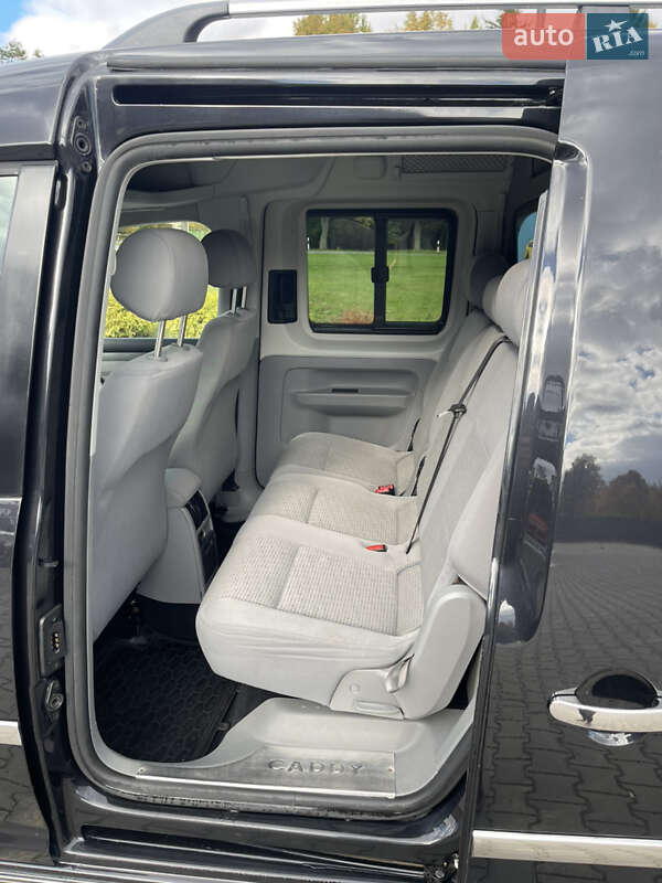 Мінівен Volkswagen Caddy 2009 в Луцьку