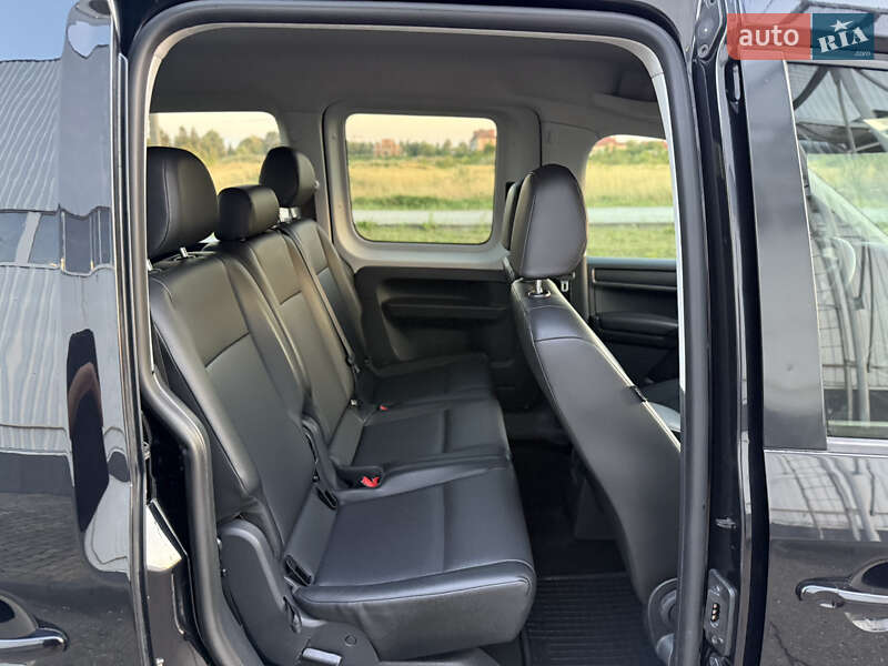 Минивэн Volkswagen Caddy 2016 в Виноградове фото 12 Минивэн Volkswagen Caddy 2016 в Виноградове