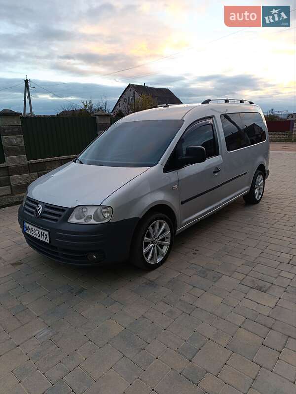 Volkswagen Caddy 2009