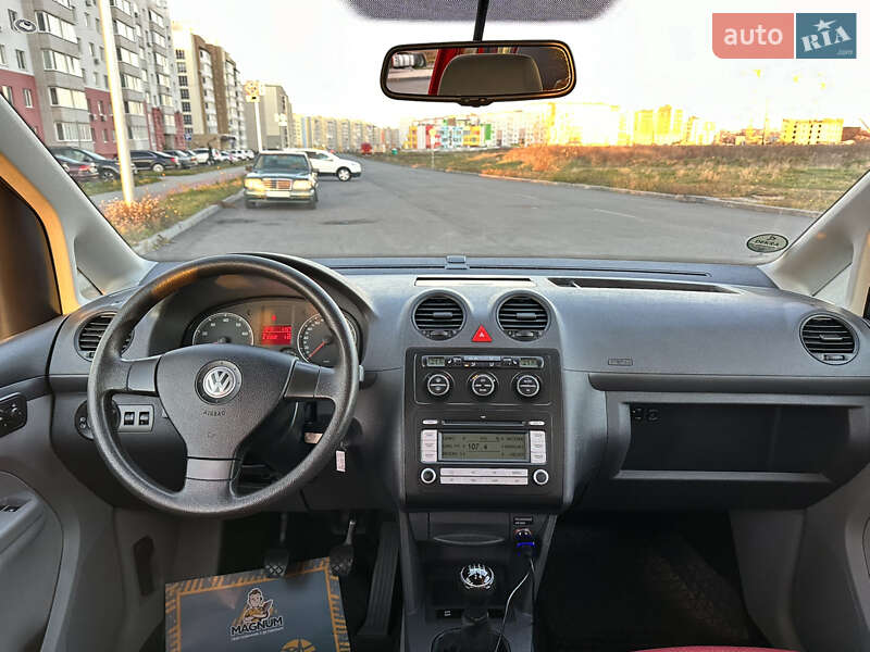Мінівен Volkswagen Caddy 2008 в Вінниці