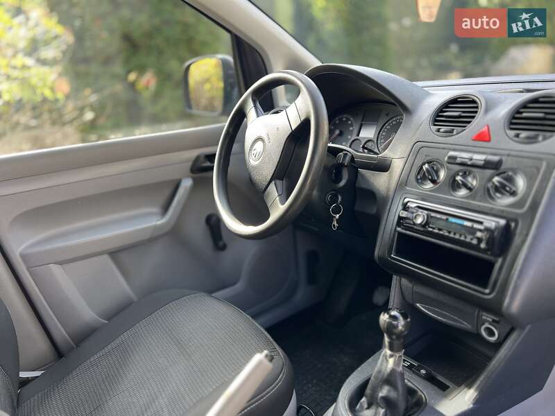 Минивэн Volkswagen Caddy 2008 в Хмельницком