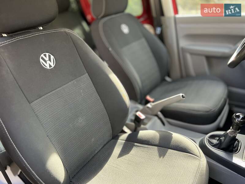 Минивэн Volkswagen Caddy 2008 в Хмельницком
