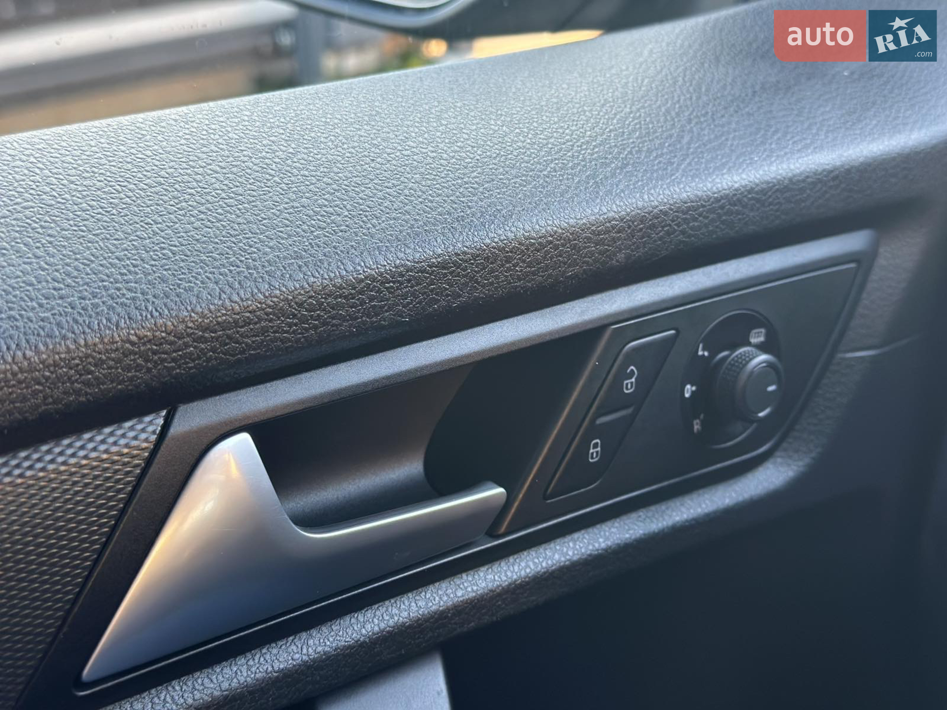 2015 Volkswagen Caddy - мініатюра 42