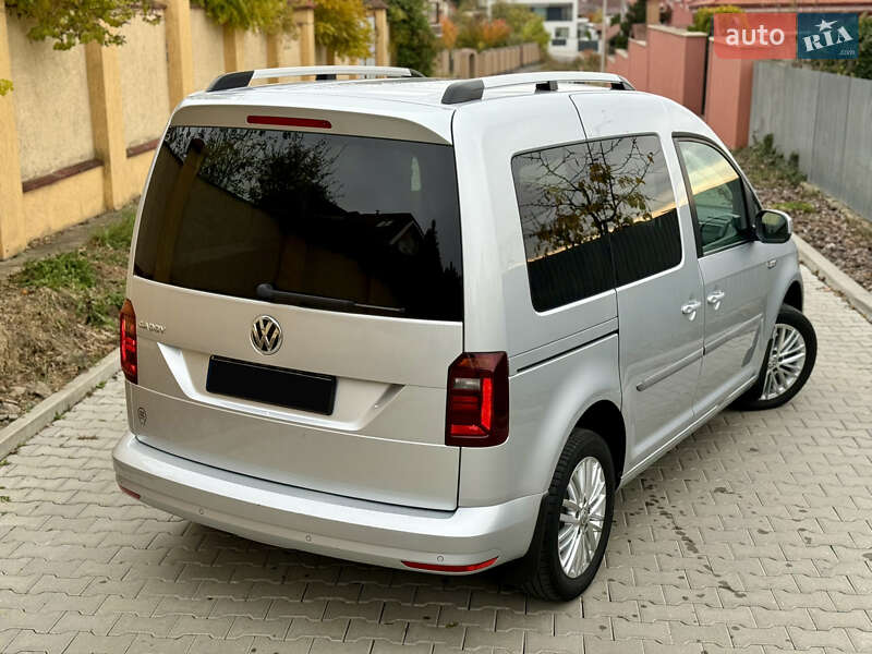 Мінівен Volkswagen Caddy 2020 в Ужгороді