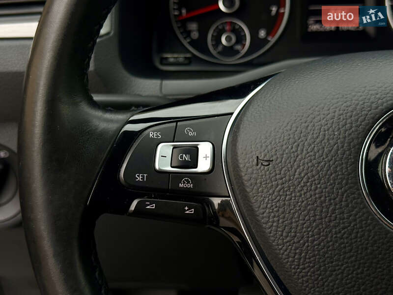 Мінівен Volkswagen Caddy 2020 в Ужгороді