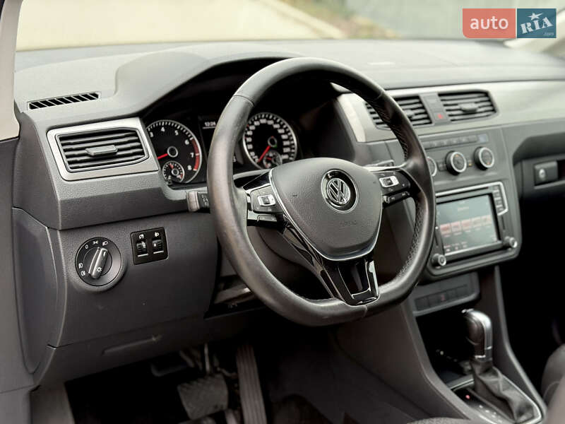 Мінівен Volkswagen Caddy 2020 в Ужгороді