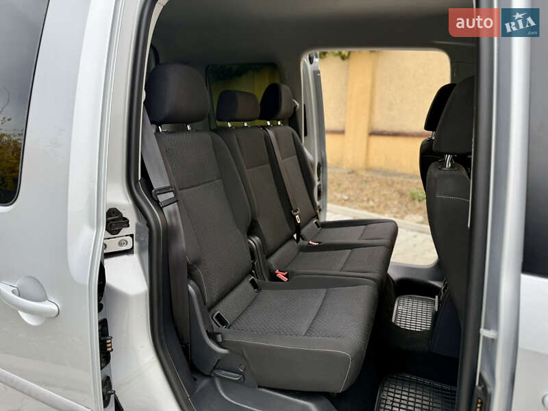 Мінівен Volkswagen Caddy 2020 в Ужгороді