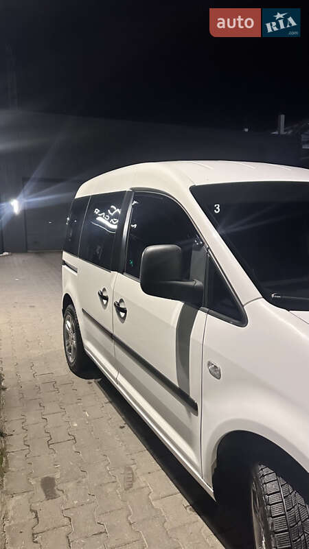 Минивэн Volkswagen Caddy 2006 в Хмельницком
