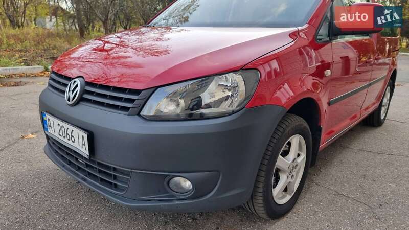 Минивэн Volkswagen Caddy 2014 в Киеве фото 8 Минивэн Volkswagen Caddy 2014 в Киеве