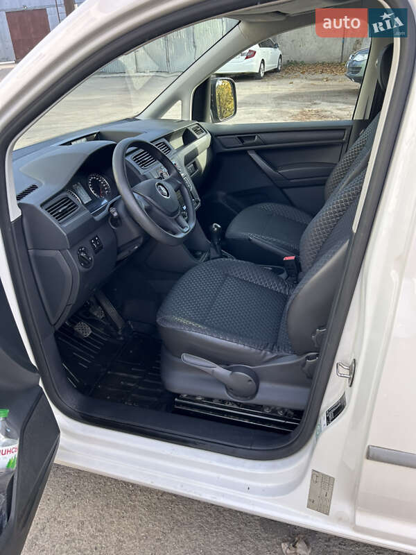 Грузовой фургон Volkswagen Caddy 2019 в Тернополе фото 16 Грузовой фургон Volkswagen Caddy 2019 в Тернополе