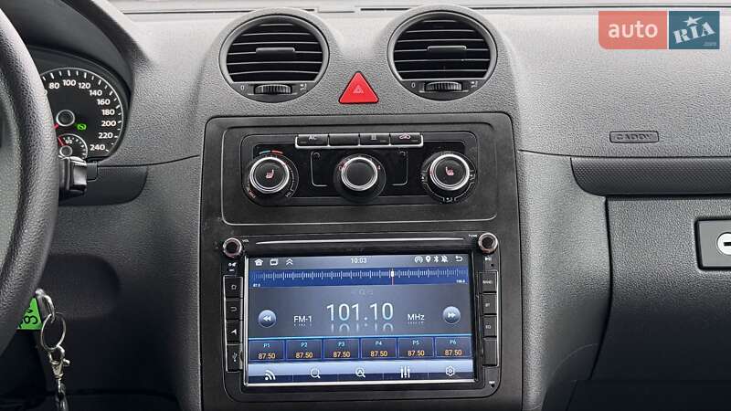 Грузопассажирский фургон Volkswagen Caddy 2012 в Харькове