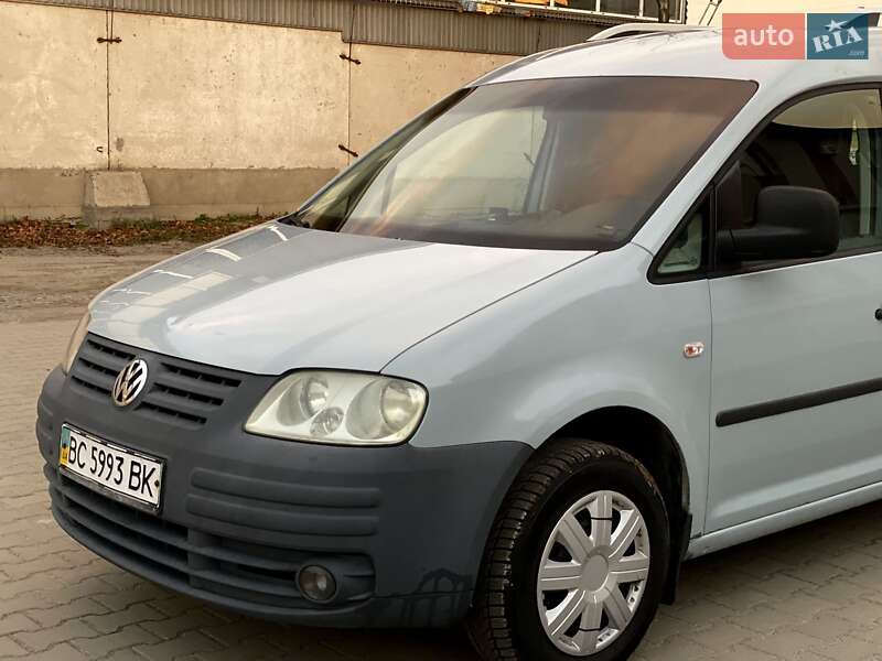 Минивэн Volkswagen Caddy 2004 в Львове