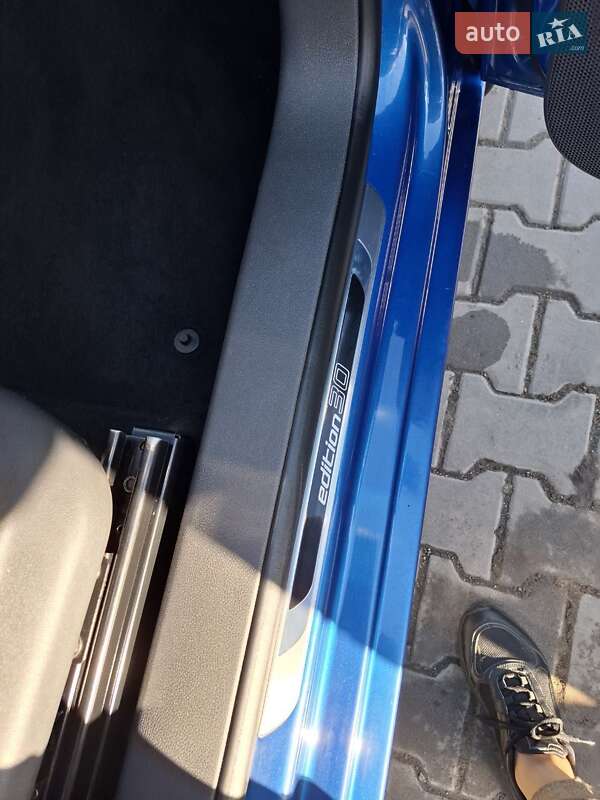 Мінівен Volkswagen Caddy 2015 в Іллінцях