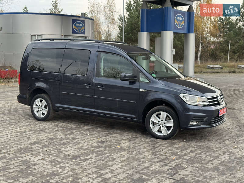 Мінівен Volkswagen Caddy 2017 в Львові