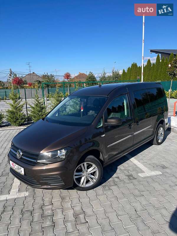 Минивэн Volkswagen Caddy 2017 в Виноградове