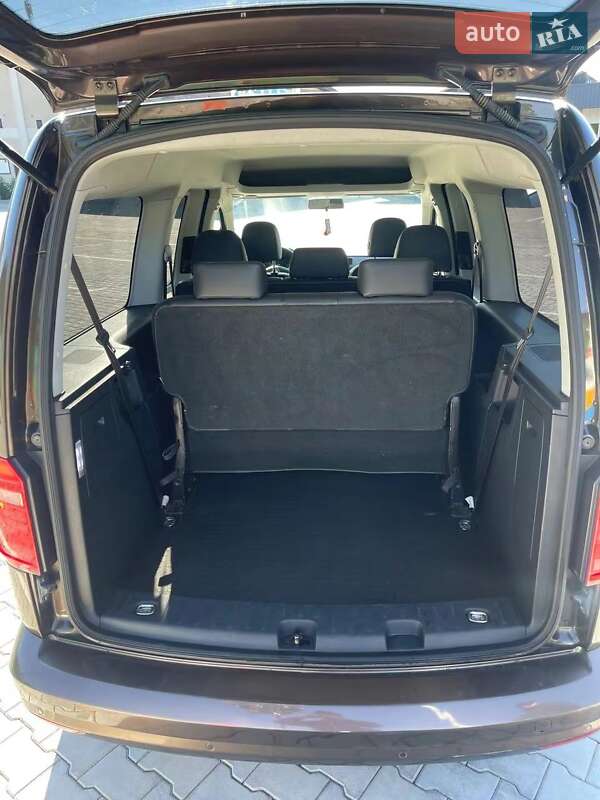 Минивэн Volkswagen Caddy 2017 в Виноградове