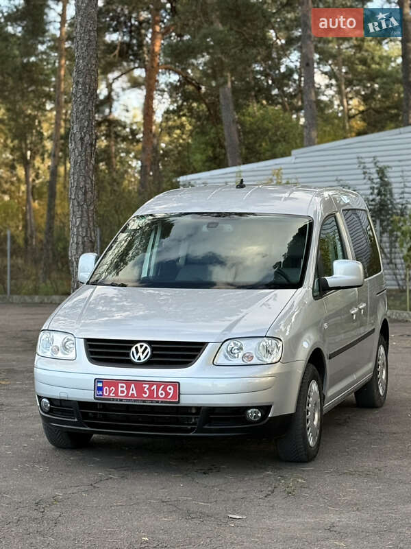 Минивэн Volkswagen Caddy 2010 в Виннице