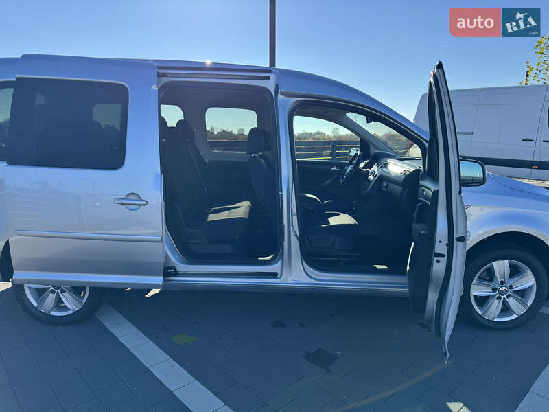 Мінівен Volkswagen Caddy 2016 в Мукачевому