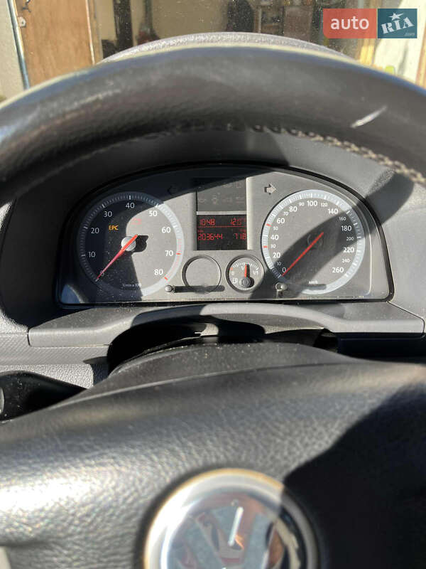 Минивэн Volkswagen Caddy 2006 в Стрые