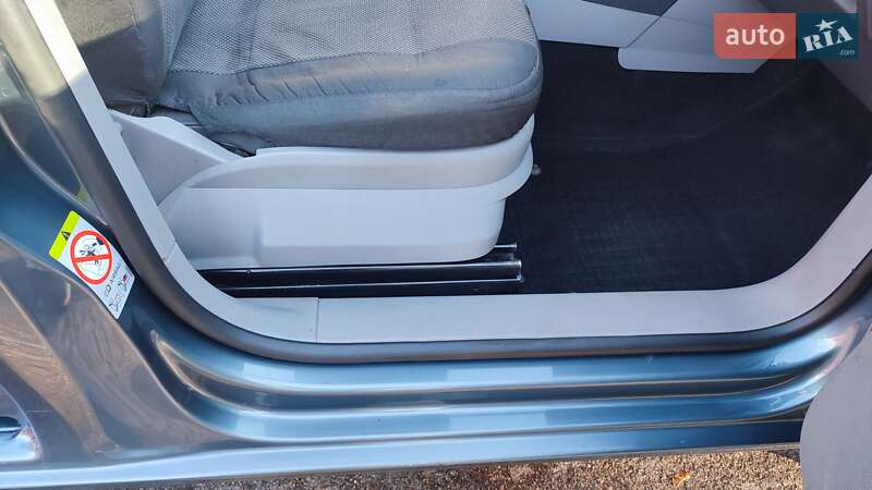 Мінівен Volkswagen Caddy 2010 в Харкові