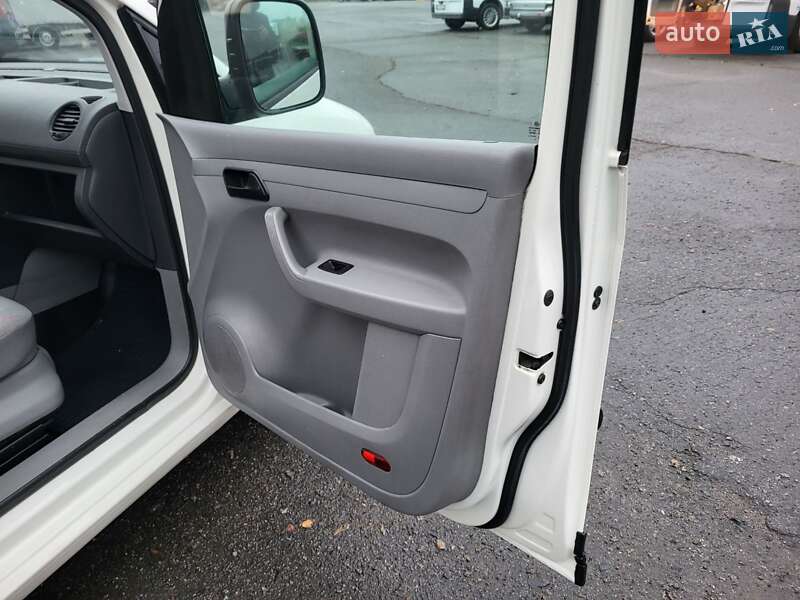 Минивэн Volkswagen Caddy 2006 в Хмельницком фото 84 Минивэн Volkswagen Caddy 2006 в Хмельницком