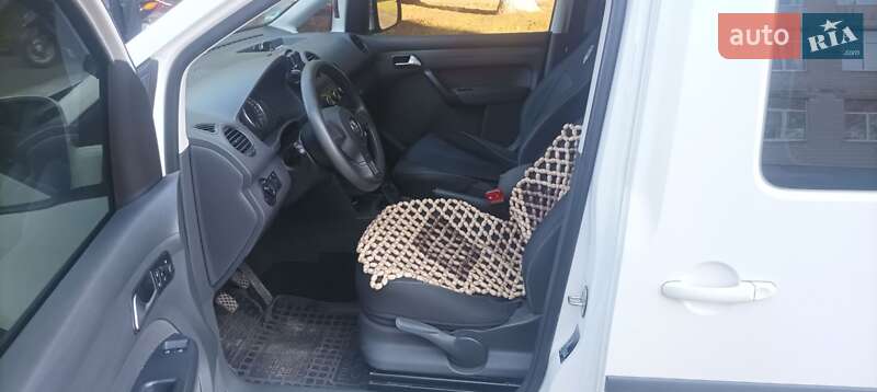 Минивэн Volkswagen Caddy 2014 в Фастове